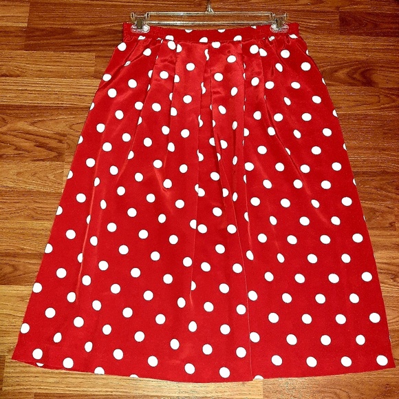 Gorgeous Vintage Sexy Hot Red Poca/Dot Skirt - Picture 2 of 3